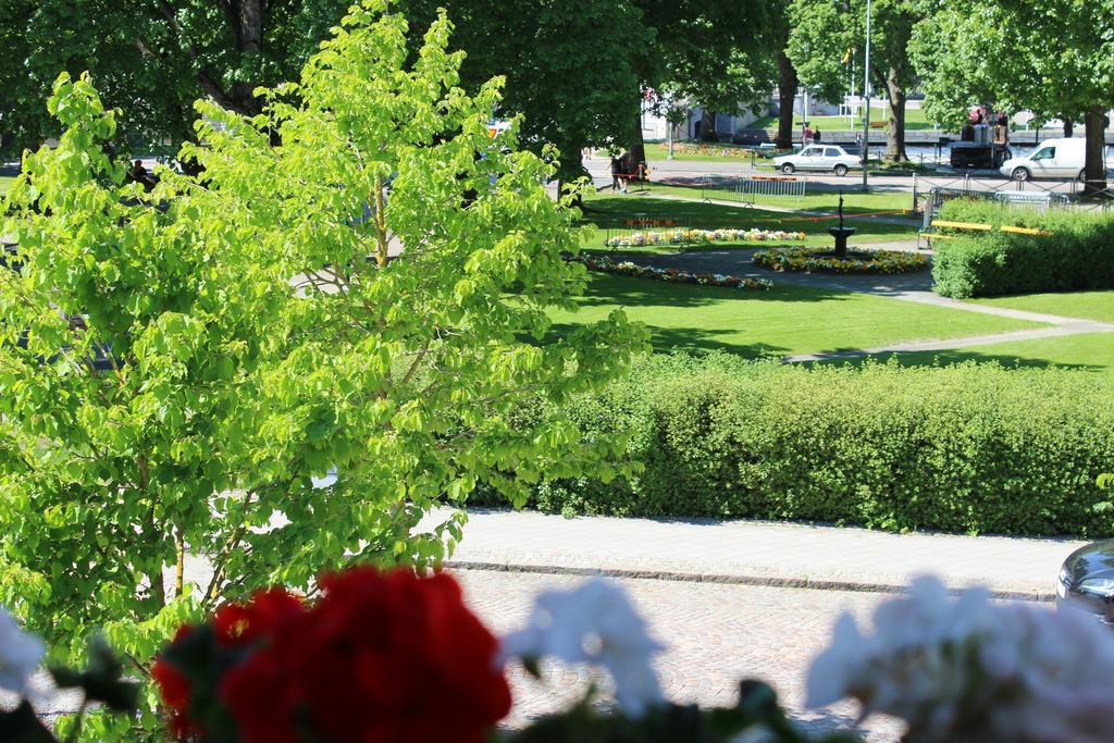 Hotell Laeckoe Lidköping Kültér fotó